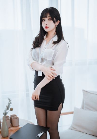 小早川怜子肉色裤袜在线_720免费观看电视剧