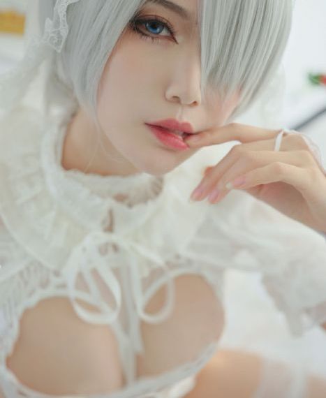 亚洲人妓女撒尿正面_720在线观看完整版