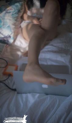 我的英语老师是女的用英语怎么说_720最新电影在线观看