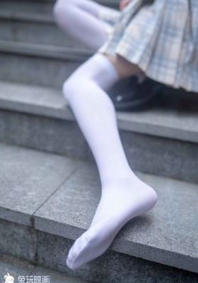 美女掀裙子卖淫视频_HD完整在线观看