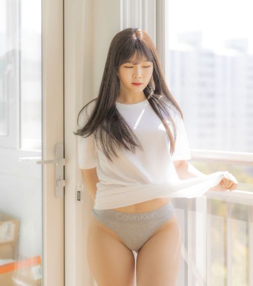 小草强奸乱伦中文字幕_高清在线观看电视
