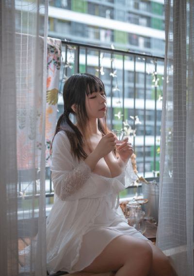 日韩av最新在线地址_高清完整在线观看