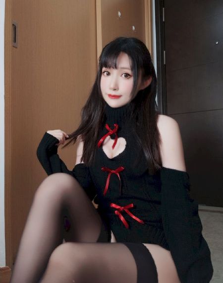 调教小秘书双腿打开揉弄视频_BD英语高清视频观看
