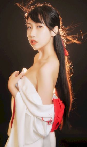 亚洲第一AV第一卡_蓝光完整版观看