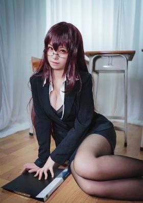 保险女王的销售秘密在线观看_蓝光完整版观看