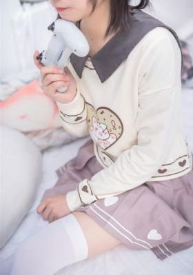国产美女与男人的天堂_720高清完整版
