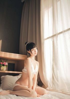 久久精品亚日欧_BD韩语迅雷电影在线